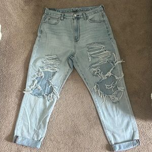 Light-wash mom jeans from American Eagel